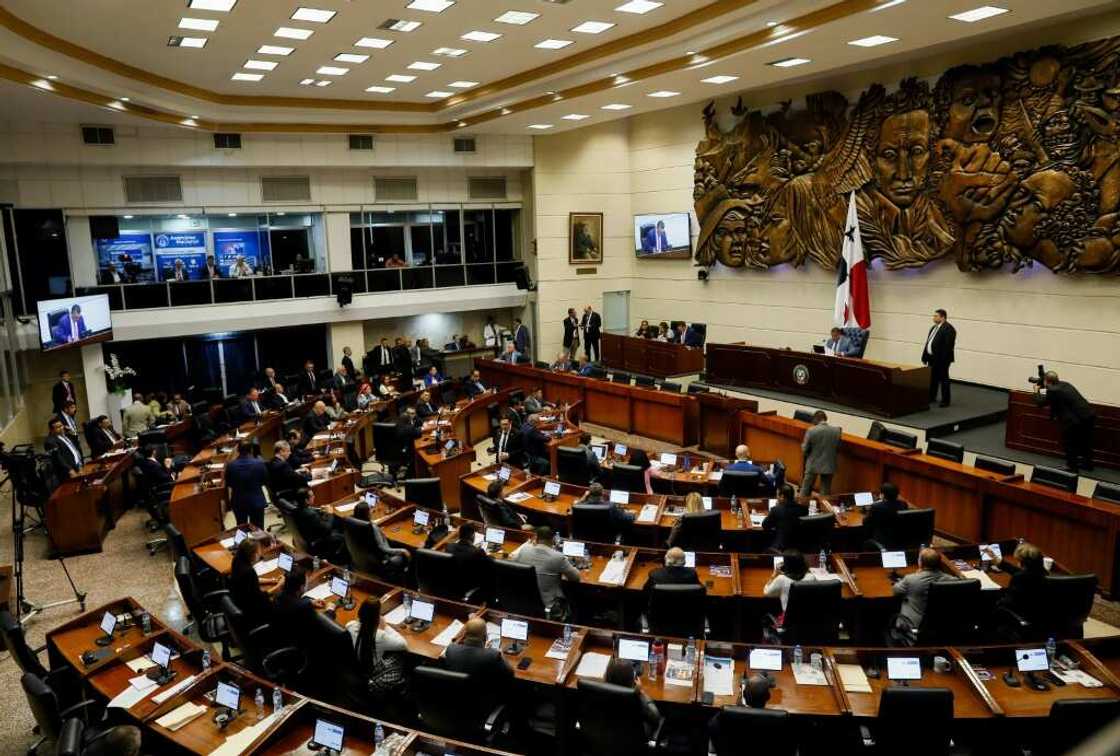 The National Assembly voted to freeze all new metal mining contracts The National Assembly voted to freeze all new metal mining contracts