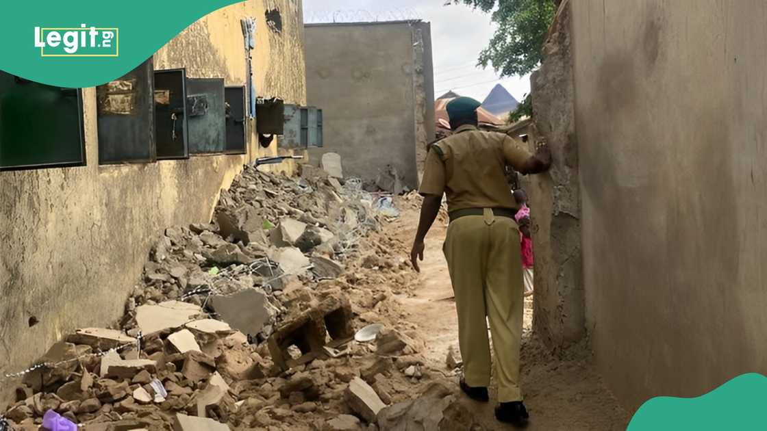 How some inmates escaped from Osun state prison, details emerge How some inmates escaped from Osun state prison, details emerge