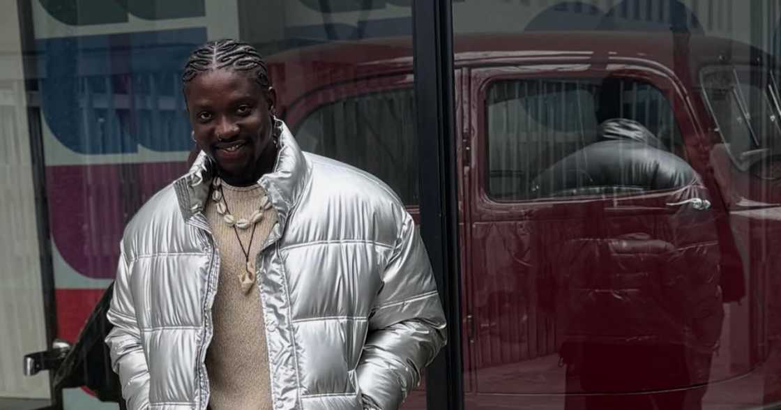 Teetry Apala writes Verydarkman over a viral video about him and EFCC. Teetry Apala writes Verydarkman over a viral video about him and EFCC.