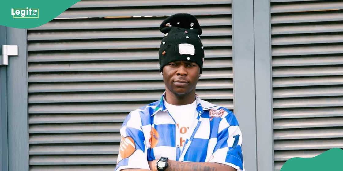 EFCC under fire as Justice Alexander Owoeye of the Federal High Court sitting in Ikoyi, Lagos state, jails Tee Dollar and Tobi Nation for naira abuse. EFCC under fire as Justice Alexander Owoeye of the Federal High Court sitting in Ikoyi, Lagos state, jails Tee Dollar and Tobi Nation for naira abuse.