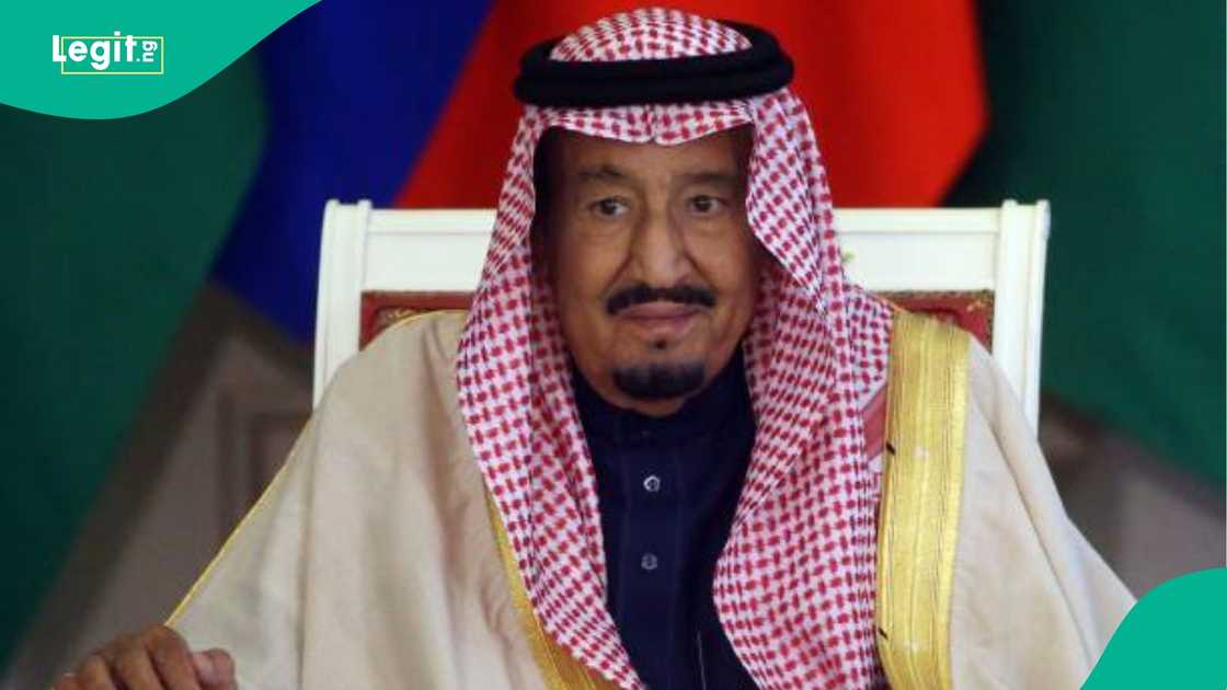 Saudi Arabia gives deadline for obtaining work permit