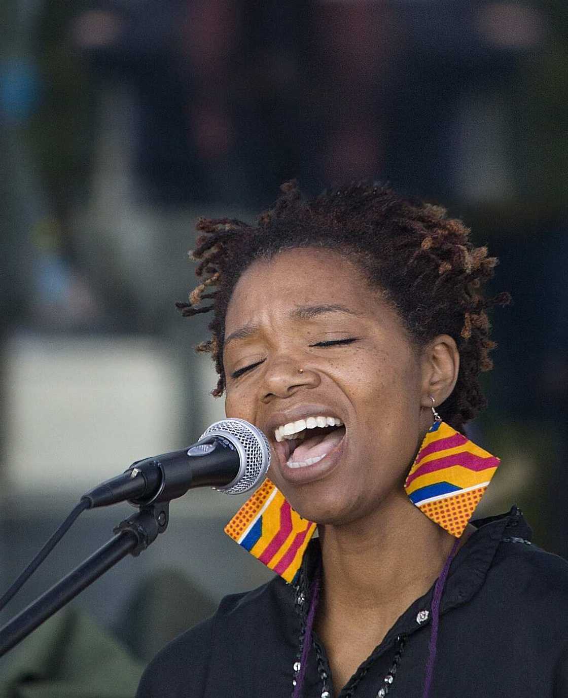 how to improve your singing voice how to improve your singing voice