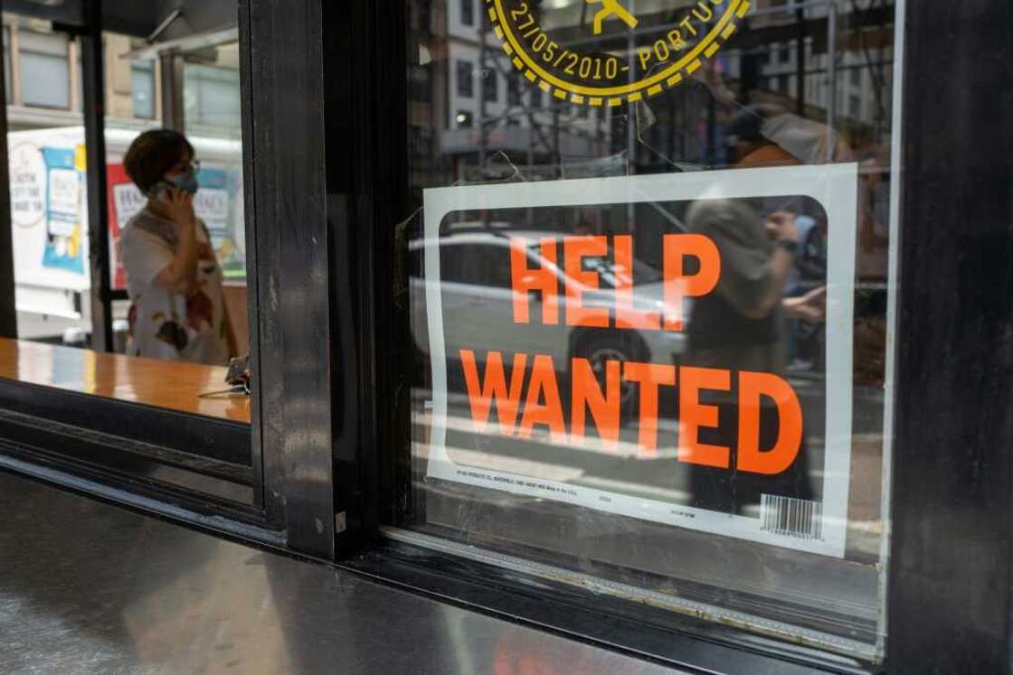 Robust job gains surprised economists, but coupled with wage gains could stoke concerns about soaring US inflation Robust job gains surprised economists, but coupled with wage gains could stoke concerns about soaring US inflation