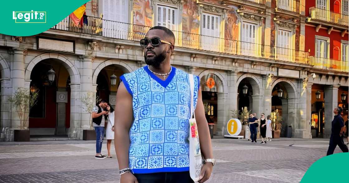 Daniel Regha slams Williams Uchemba for calling yahoo Boy hardworking. Daniel Regha slams Williams Uchemba for calling yahoo Boy hardworking.