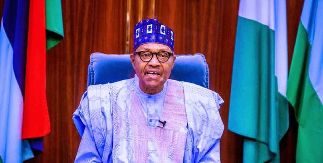 Wasu 'yan Najeriya sunyi zaton rushe SARS da muka yi ragwanci ne - Buhari Wasu 'yan Najeriya sunyi zaton rushe SARS da muka yi ragwanci ne - Buhari