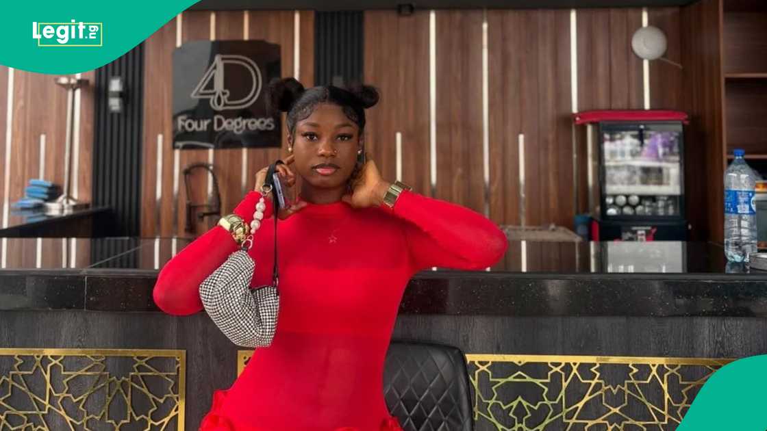 King Mitchy makes bold claims about VDM schools renovated project allegedly sponsored by Burna Boy King Mitchy makes bold claims about VDM schools renovated project allegedly sponsored by Burna Boy