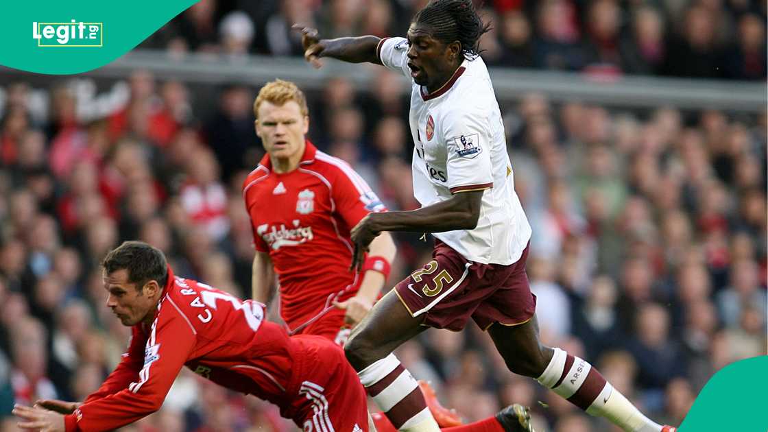 Jamie Carragher, John Arne Riise, Emmanuel Adebayor, Arsenal, Liverpool, England, Premier League.