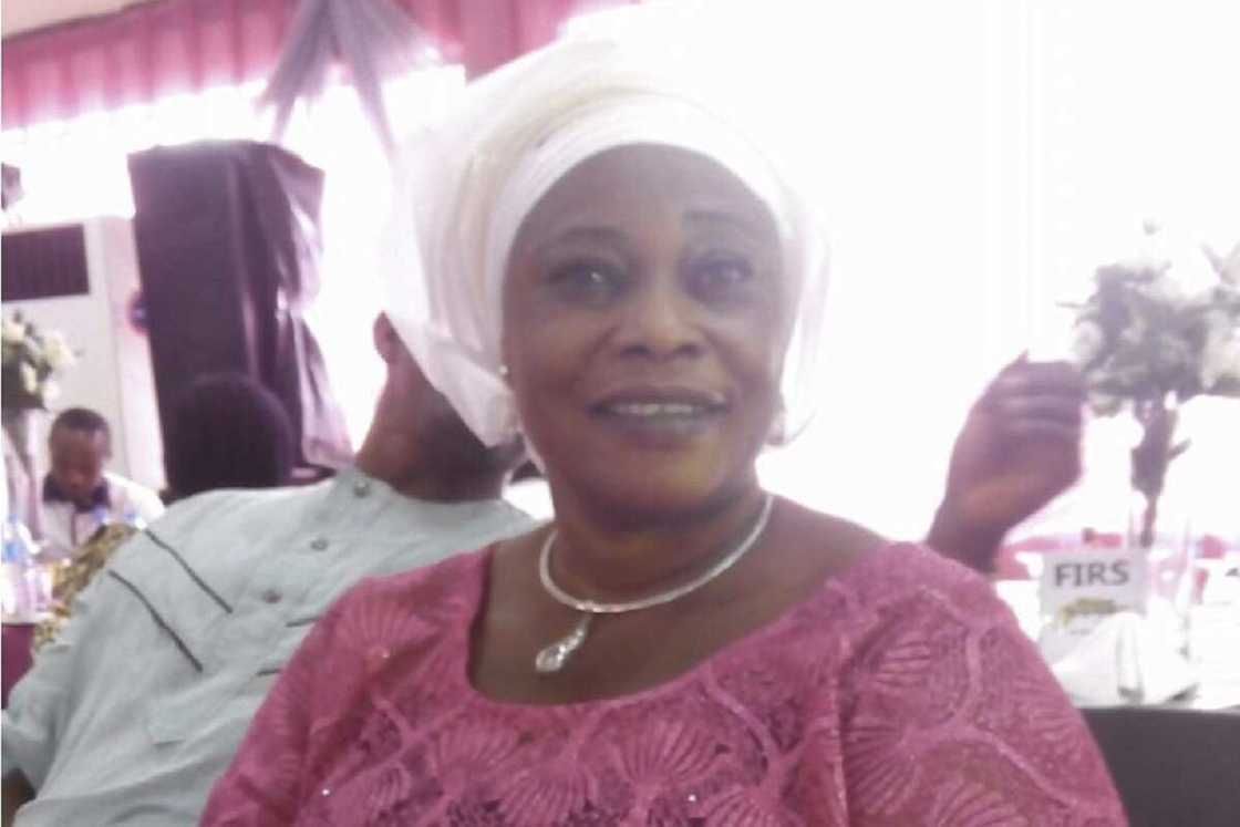 An kashe ma'aikaciyar FIRS ranar da aka shirya bikin yi mata ƙarin girma a ofis a Legas An kashe ma'aikaciyar FIRS ranar da aka shirya bikin yi mata ƙarin girma a ofis a Legas