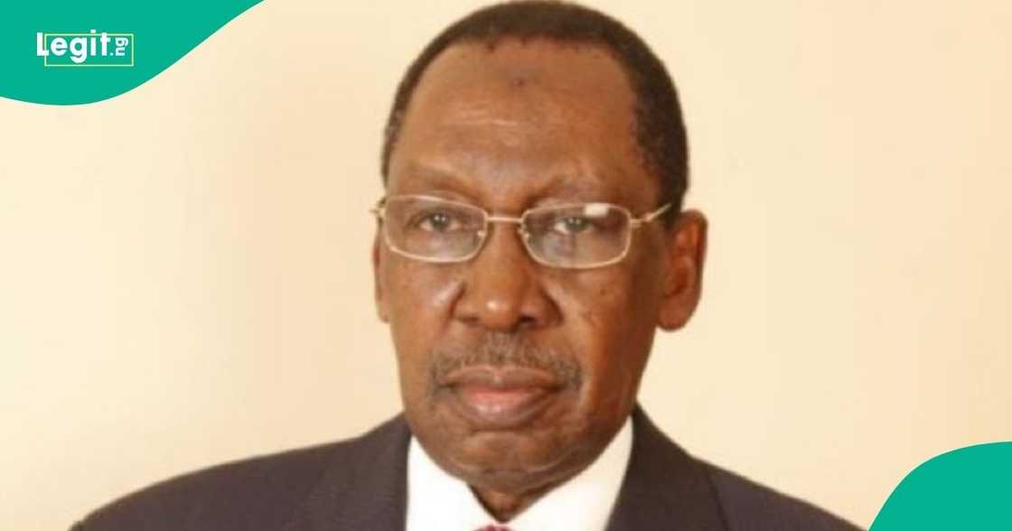 A former Chief Justice of Nigeria (CJN) has passed away. A former Chief Justice of Nigeria (CJN) has passed away.