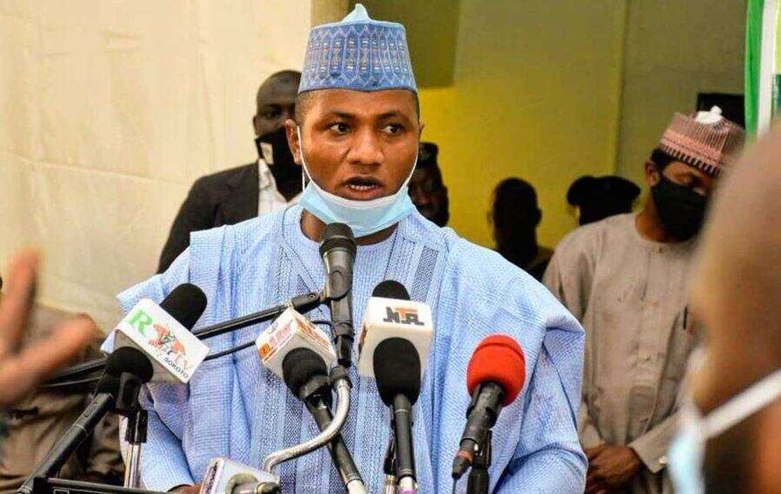 Yan bindiga sun afka gidan kwamishinan Sakkwato, sun sace mutum biyu Yan bindiga sun afka gidan kwamishinan Sakkwato, sun sace mutum biyu