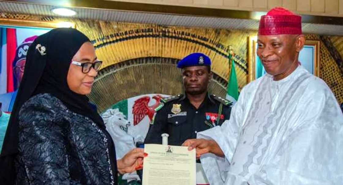 Abba Kabir ya rantsar da macen farko a matsayin shugaban alkalan Kano Abba Kabir ya rantsar da macen farko a matsayin shugaban alkalan Kano