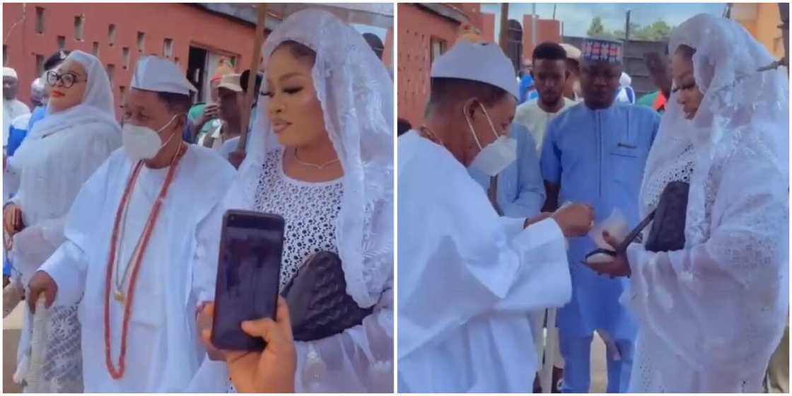 Alaafin of Oyo and his quuens Alaafin of Oyo and his quuens