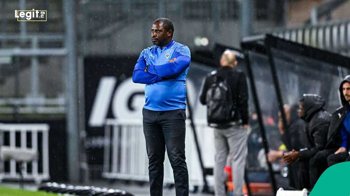 Thierry MOUYOUMA, Gabon, Senegal Amiens, France, Football, Africa.