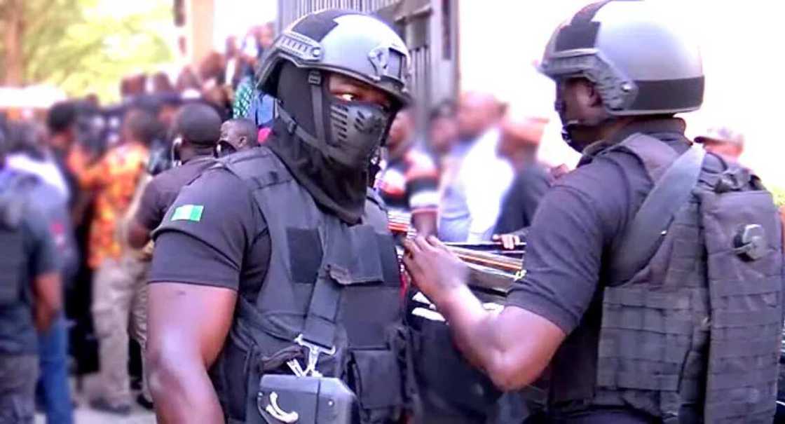 Defence Headquarters denies attempted coup reports amid DSS crackdown on incitement. Defence Headquarters denies attempted coup reports amid DSS crackdown on incitement.