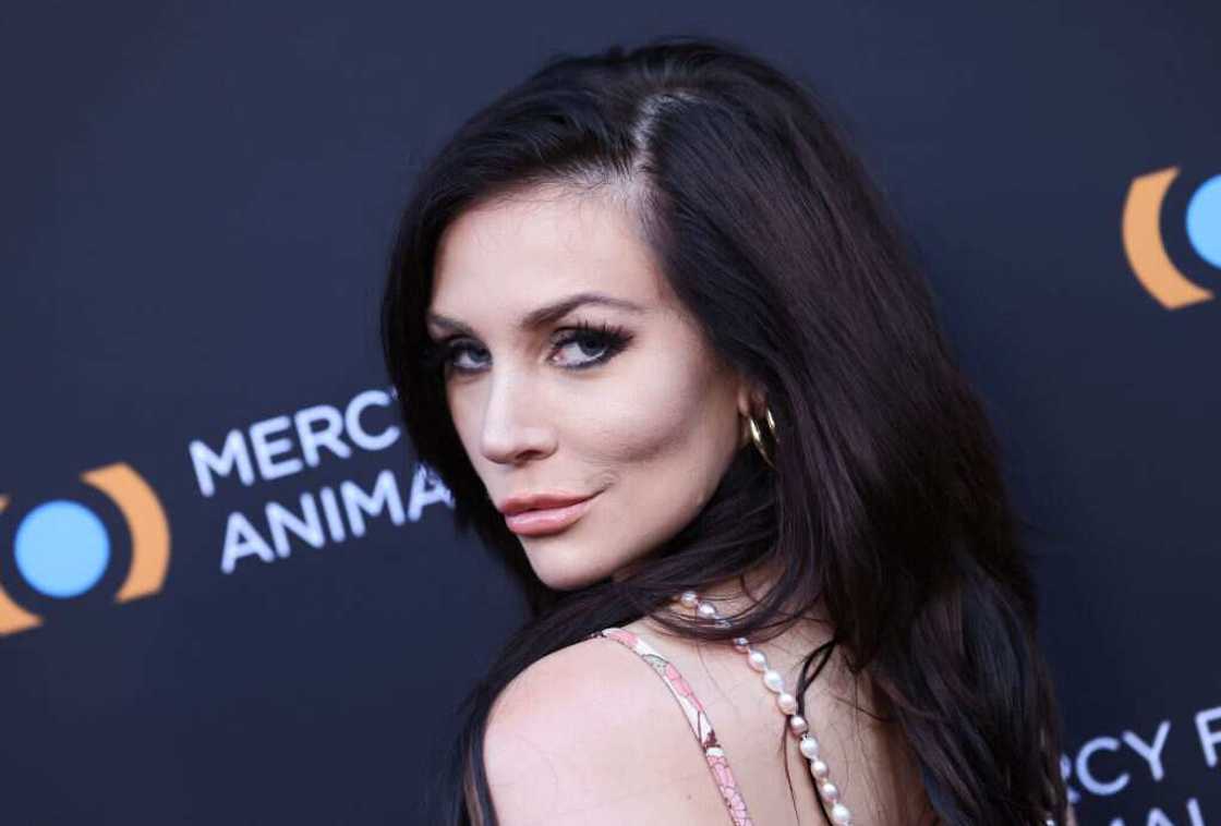 D-list celebrities D-list celebrities