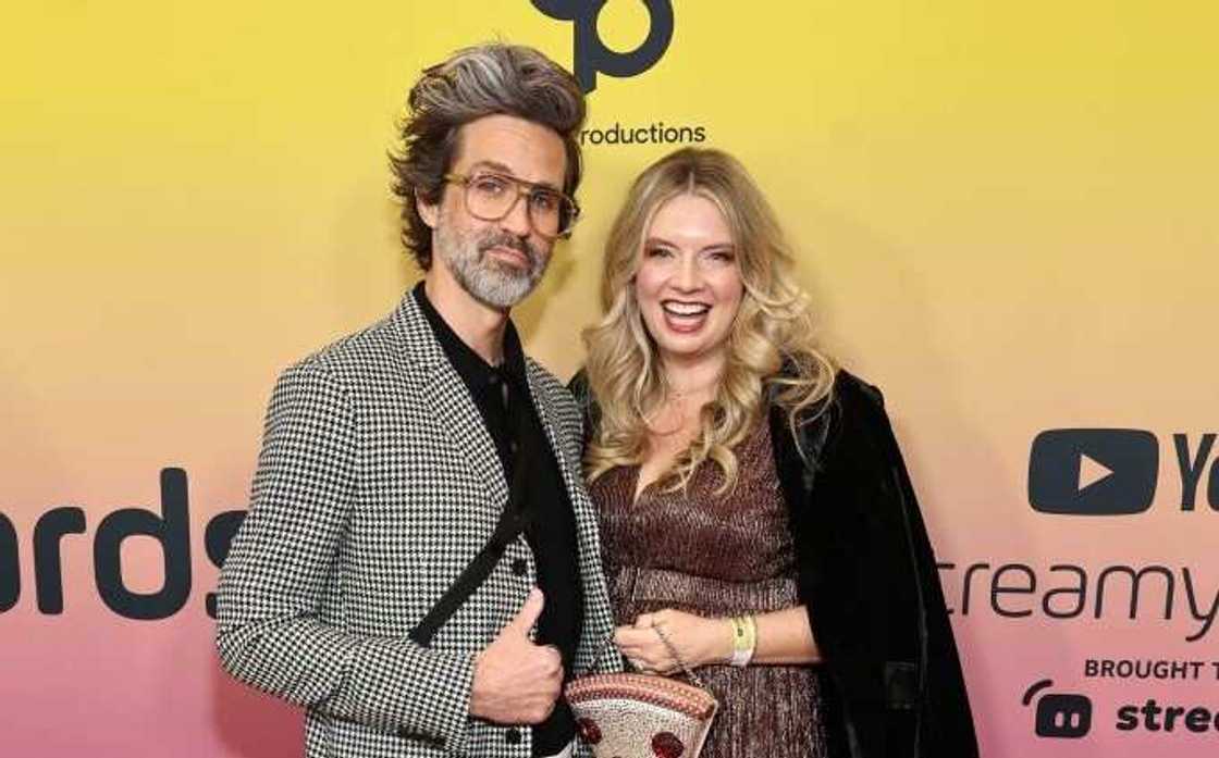 Who is Link Neal's wife? Who is Link Neal's wife?