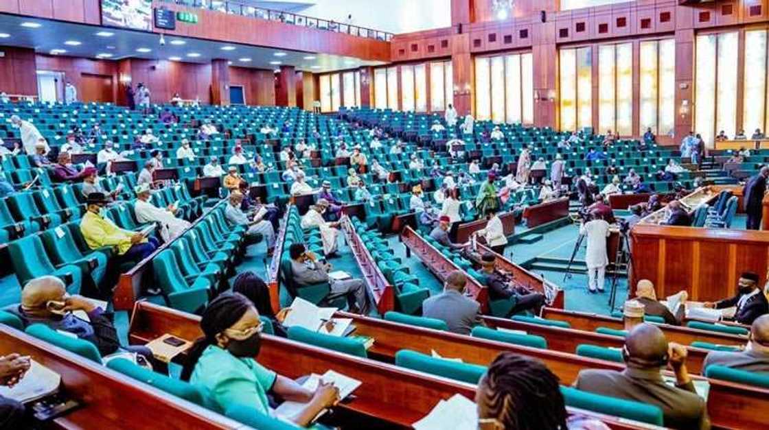 Fresh crisis looms in Zamfara Assembly as lawmakers begin fresh moves to impeach Mattawale’s deputy Fresh crisis looms in Zamfara Assembly as lawmakers begin fresh moves to impeach Mattawale’s deputy
