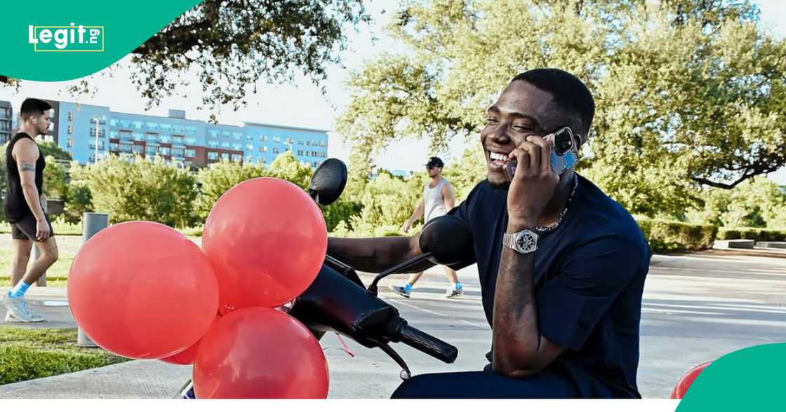 Shank Comics goes wild as he meets Wizkid in Los Angeles. Shank Comics goes wild as he meets Wizkid in Los Angeles.