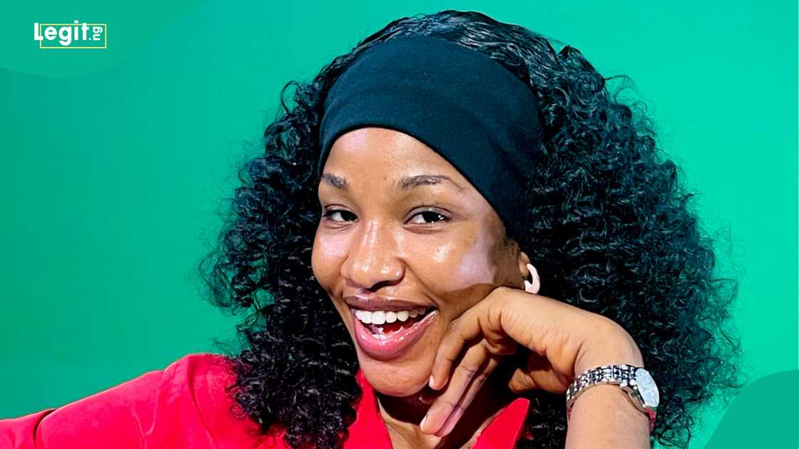 Nigerian lady displays her employment letter after securing the role of a front desk manager.