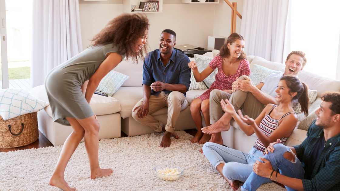 Charade ideas about hobbies Charade ideas about hobbies