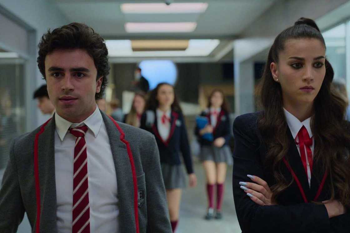 Élite saison 4 Élite saison 4