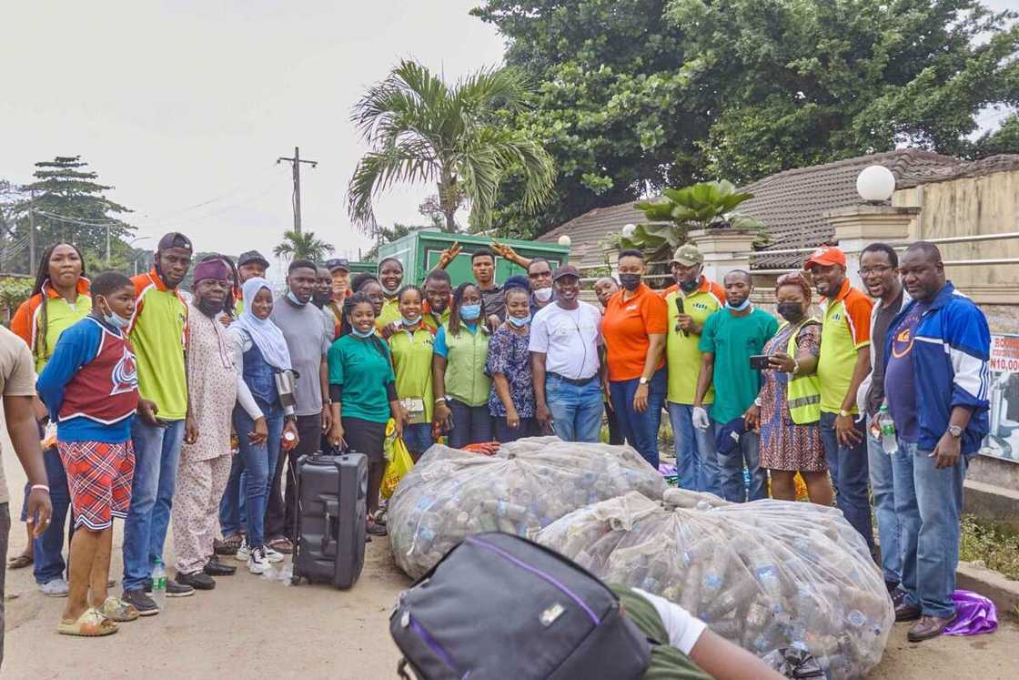 International Youth Day: Coca-Cola Sensitizes Youths on Environmental Sustainability through a Pick-Up Rally