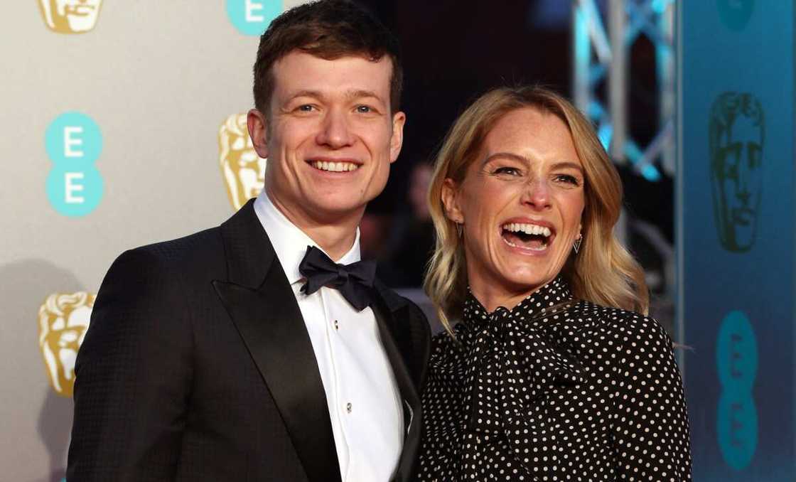 Asia Macey et Ed Speleers Asia Macey et Ed Speleers
