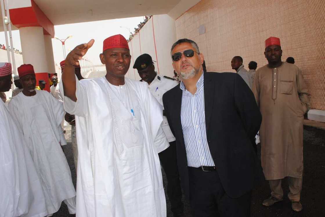 Abba Gida-Gida Abba Gida-Gida