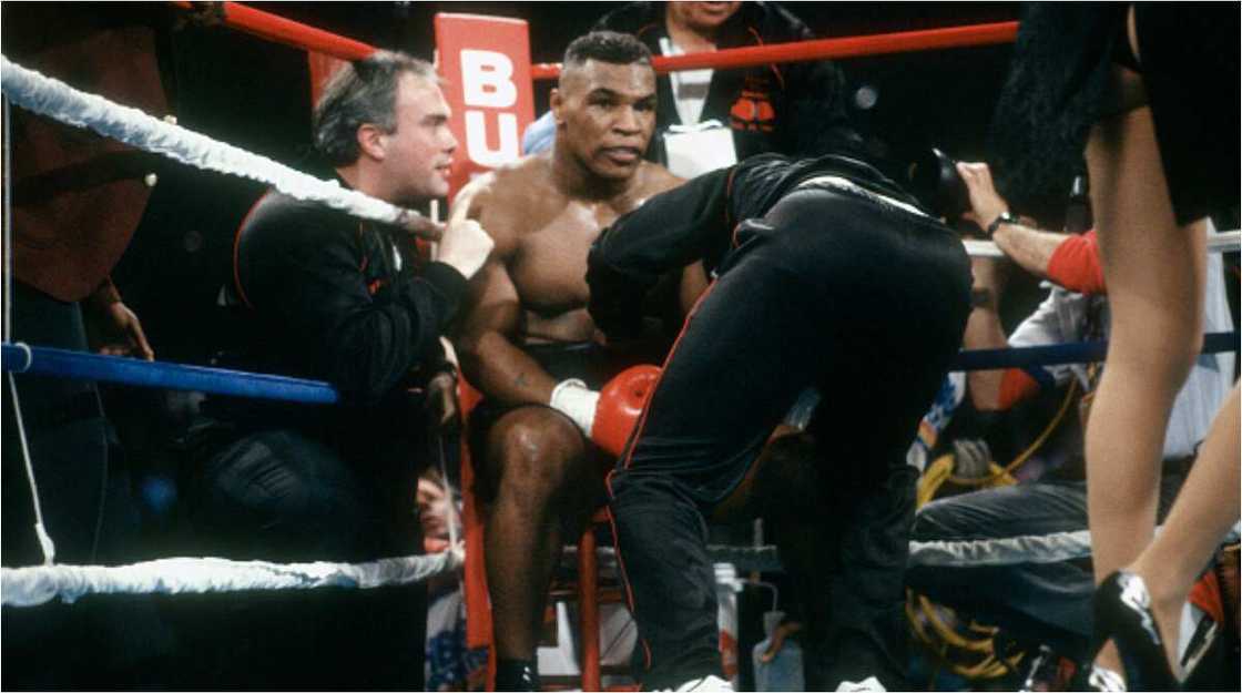 Mike Tyson Vs Roy Jones Jr: New rules and regulations confirmed for exhibition fight Mike Tyson Vs Roy Jones Jr: New rules and regulations confirmed for exhibition fight