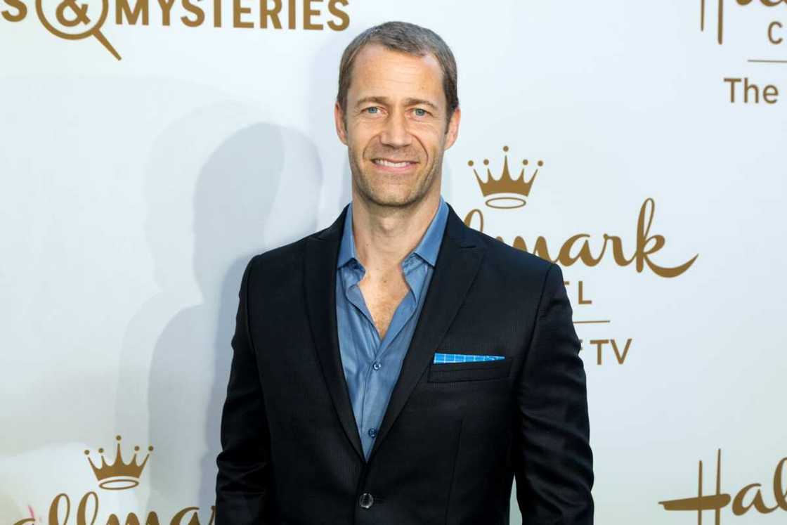 hottest hallmark actors hottest hallmark actors