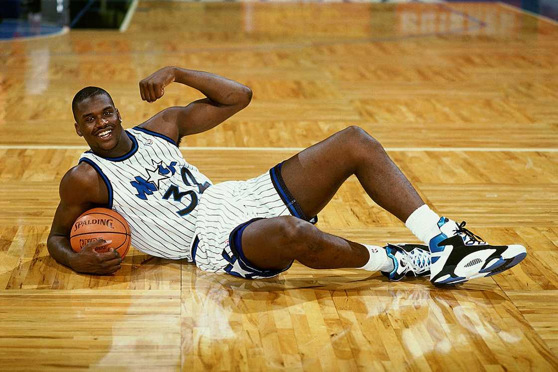 Shaquille O'Neal poses for a portrait on the court at the TD Waterhouse Centre circa Shaquille O'Neal poses for a portrait on the court at the TD Waterhouse Centre circa