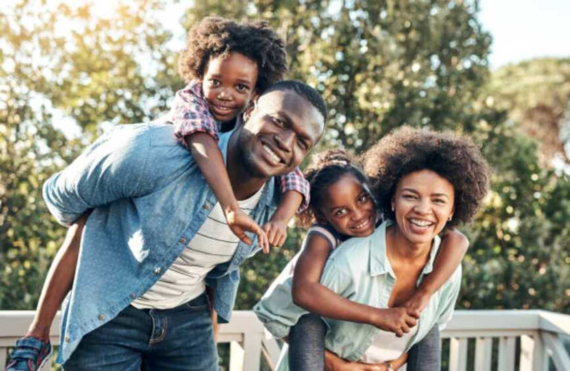 Thankful Bible verses for family and friends Thankful Bible verses for family and friends