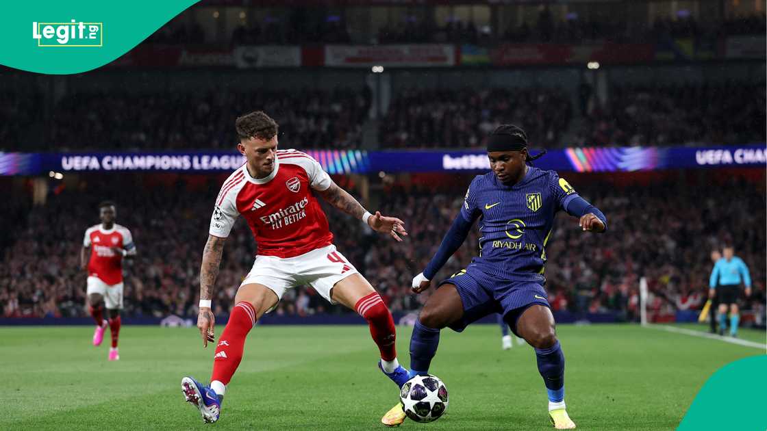 Ademola Lookman in action against Ben White of Arsenal. Photo by Michael Regan