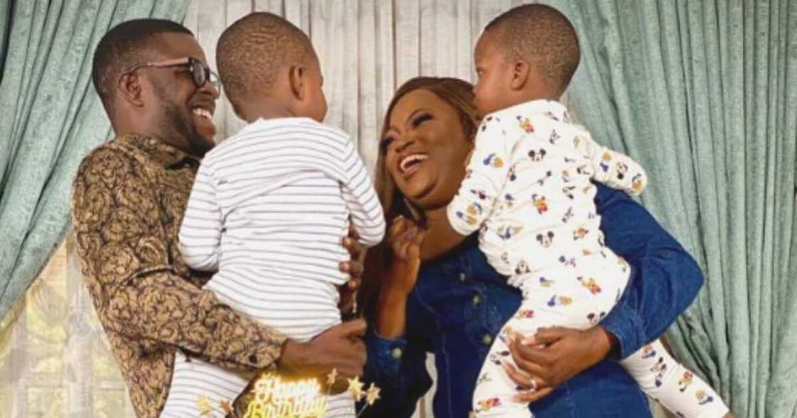 Funke Akindele and JJC Skillz crashed marriage. Funke Akindele and JJC Skillz crashed marriage.