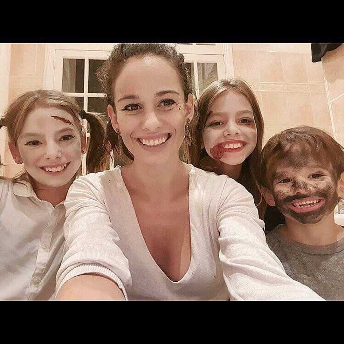 Lucie lucas et ses enfants Lucie lucas et ses enfants