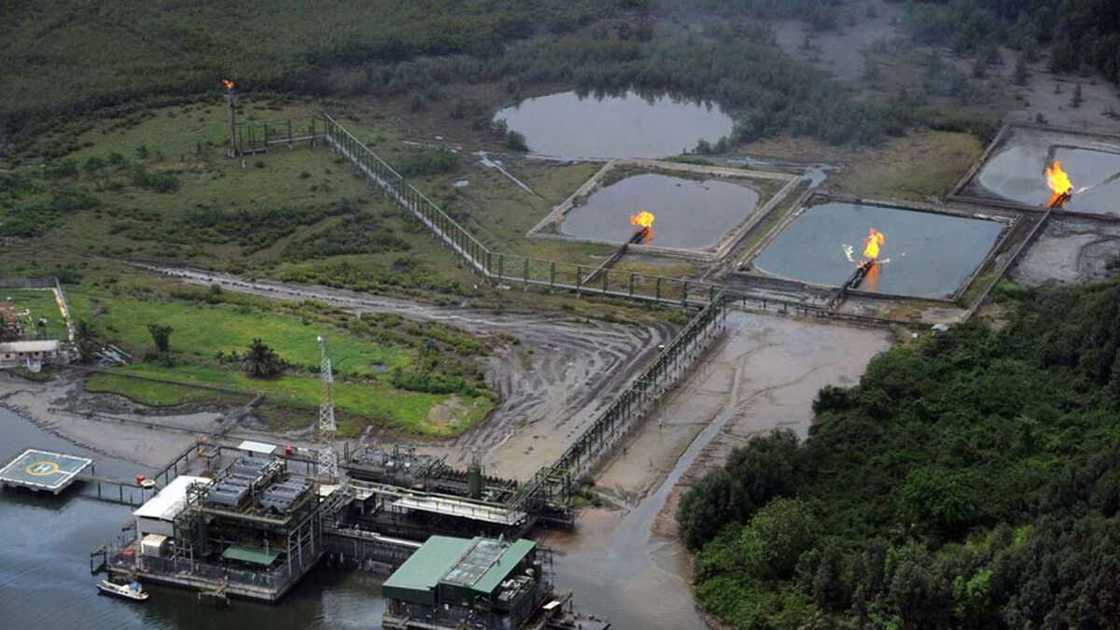 List of successful oil fields award List of successful oil fields award