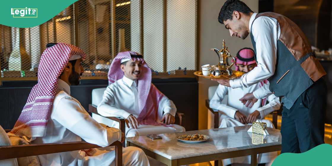 The Saudi Tourism Centre addresses the Visa on Arrival controversy The Saudi Tourism Centre addresses the Visa on Arrival controversy