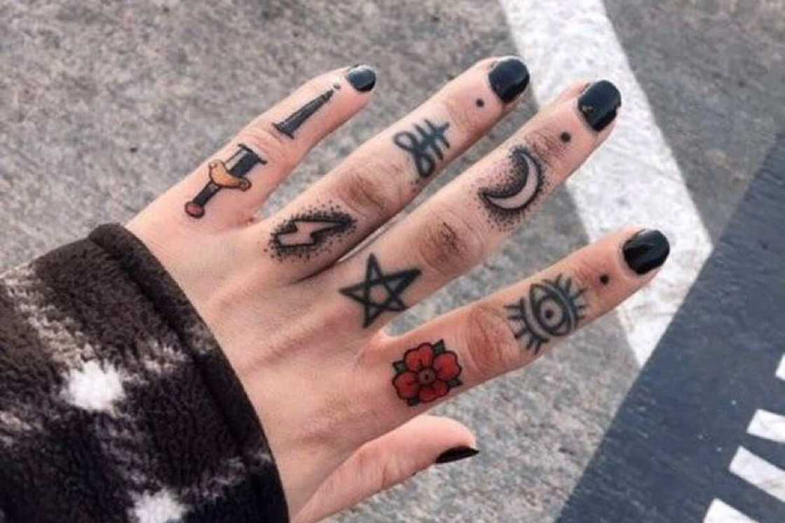 finger tattoos ideas finger tattoos ideas