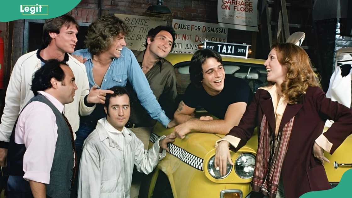 Taxi's cast on set Taxi's cast on set