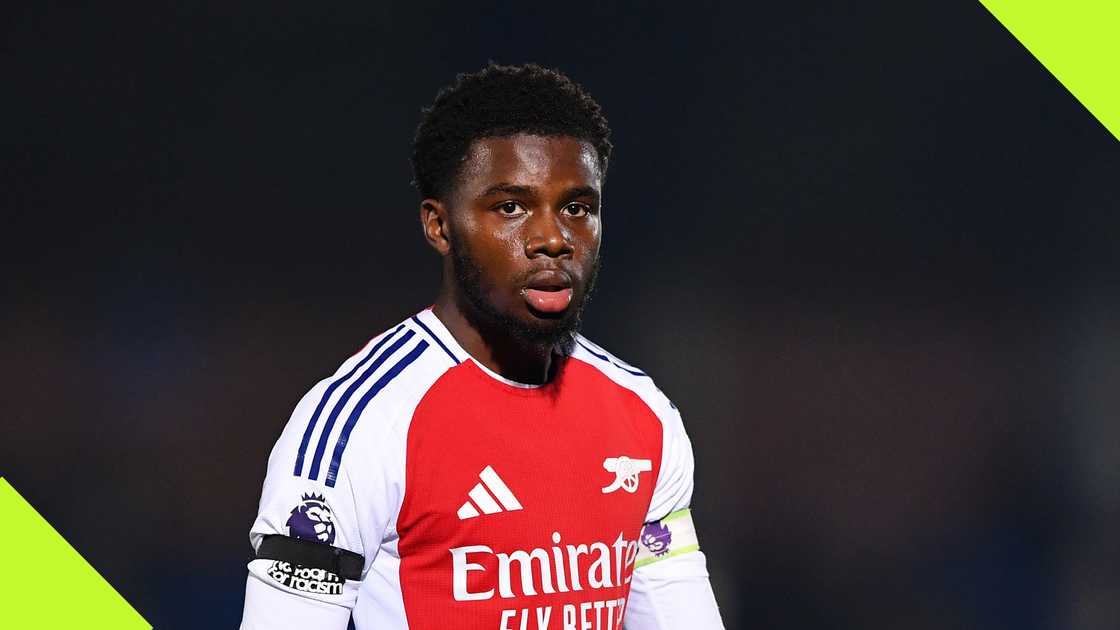 Nathan Butler-Oyedeji returns to Arsenal's first team training