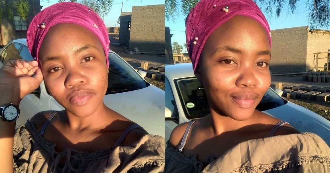 Turn off FB IA pls: Woman, proudly, living with HIV, Pls export