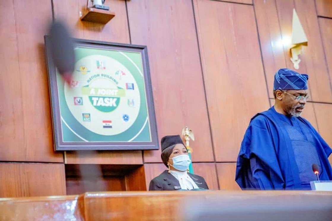 SERAP Ta Kai Ƙarar Ahmad Lawan Da Gbajabiamila Kan Ɓatar Biliyan 4.4 Kuɗin Majalisa SERAP Ta Kai Ƙarar Ahmad Lawan Da Gbajabiamila Kan Ɓatar Biliyan 4.4 Kuɗin Majalisa