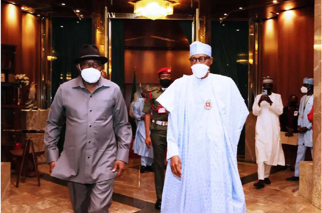 Buhari da GEJ Buhari da GEJ