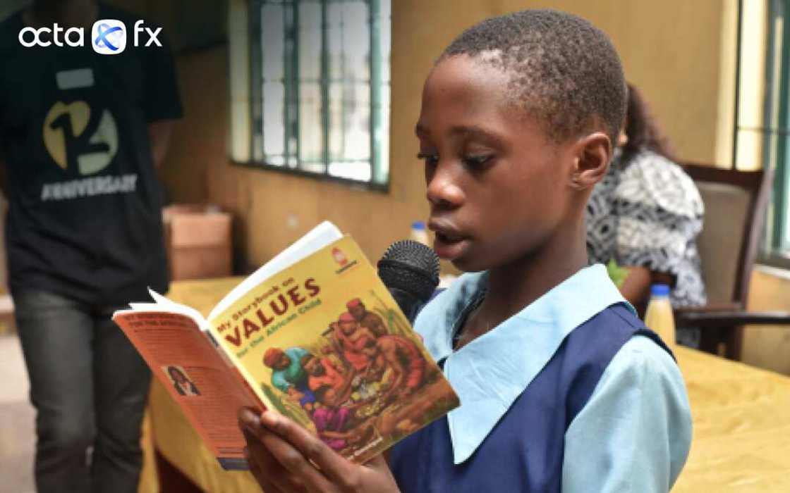 OctaFX and KIR Foundation team up to set up reading corners all across Nigeria OctaFX and KIR Foundation team up to set up reading corners all across Nigeria