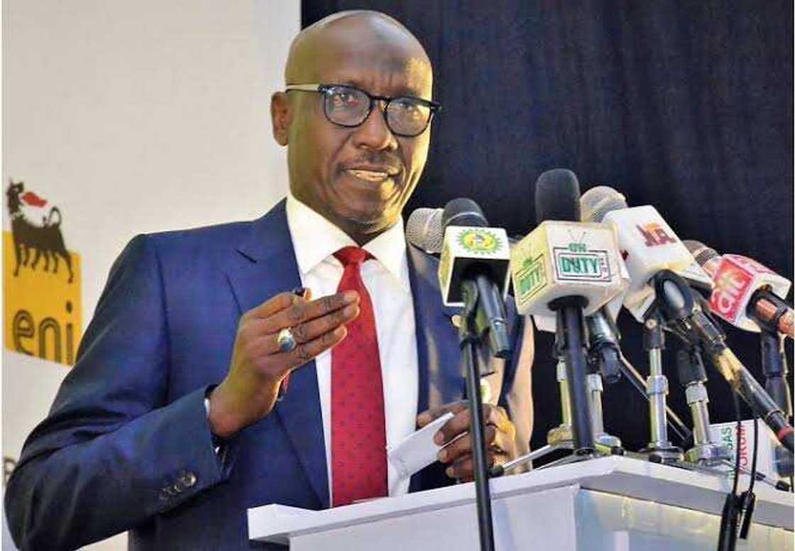 NNPC na biyan tallafin fetur NNPC na biyan tallafin fetur