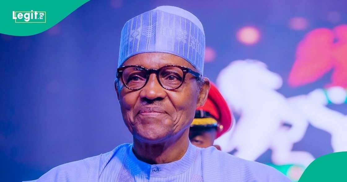 A newly released video captures the last time former President Buhari appears in public and who he meets. A newly released video captures the last time former President Buhari appears in public and who he meets.