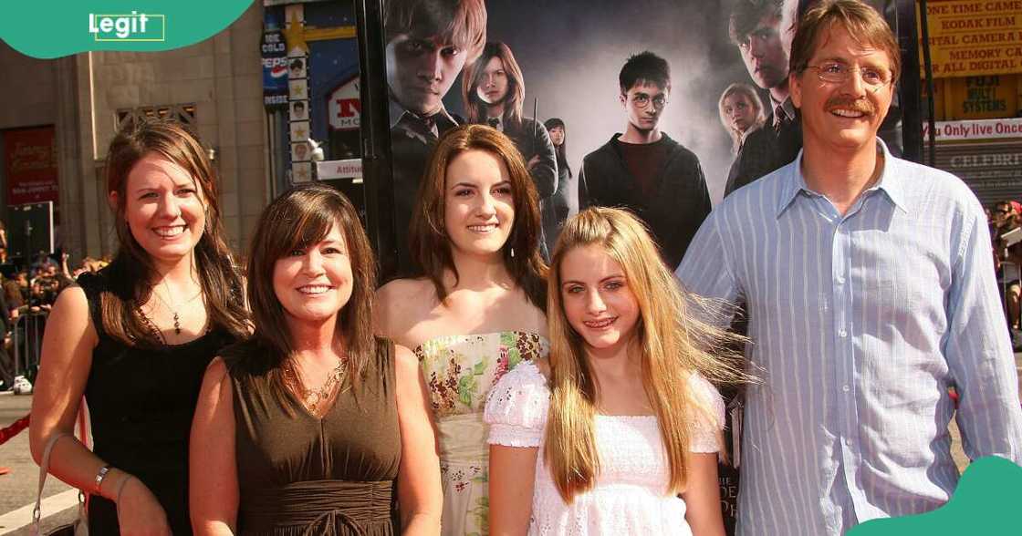 Jeff Foxworthy and his family at a movie premier.