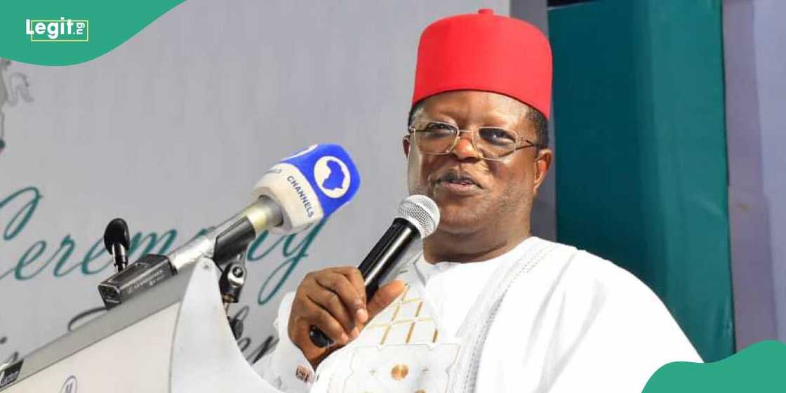 Ministan ayyuka, David Umahi. Ministan ayyuka, David Umahi.