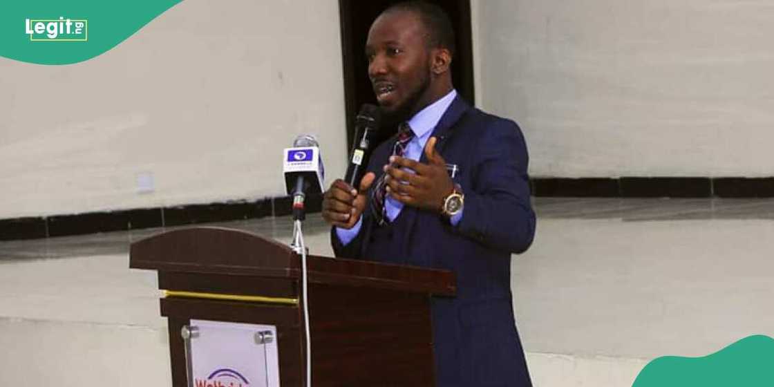 Inibehe Effiong calls for amendment of section 285 to prevent politicians from occupying offices illegally Inibehe Effiong calls for amendment of section 285 to prevent politicians from occupying offices illegally