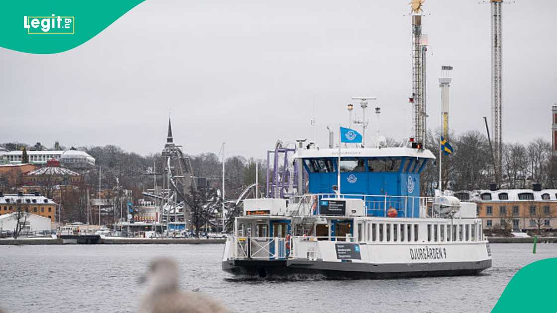 Two Arrested, Captain Investigated After Ferry Carrying 267 People Ran Aground Two Arrested, Captain Investigated After Ferry Carrying 267 People Ran Aground